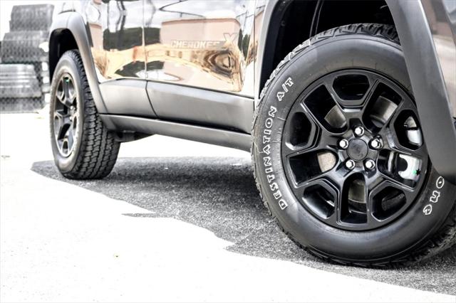 2022 Jeep Cherokee X 4x4 2022 Jeep Cherokee X 4x4