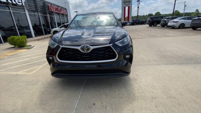 2023 Toyota Highlander 