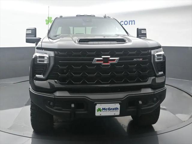 2025 Chevrolet Silverado 2500HD 4WD Crew Cab Standard Bed ZR2
