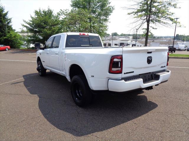 2024 RAM 3500 Laramie Crew Cab 4x4 8 Box
