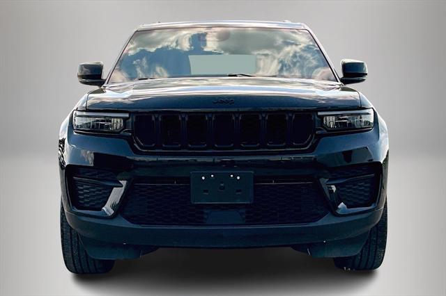 2023 Jeep Grand Cherokee Altitude 4x4