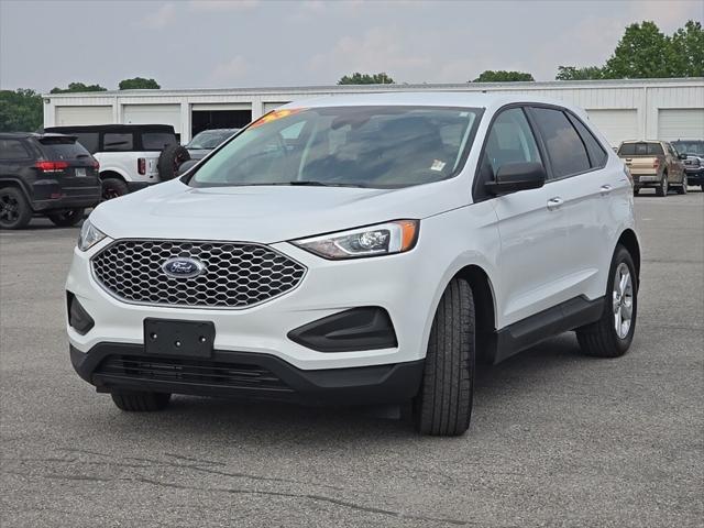 2023 Ford Edge SE