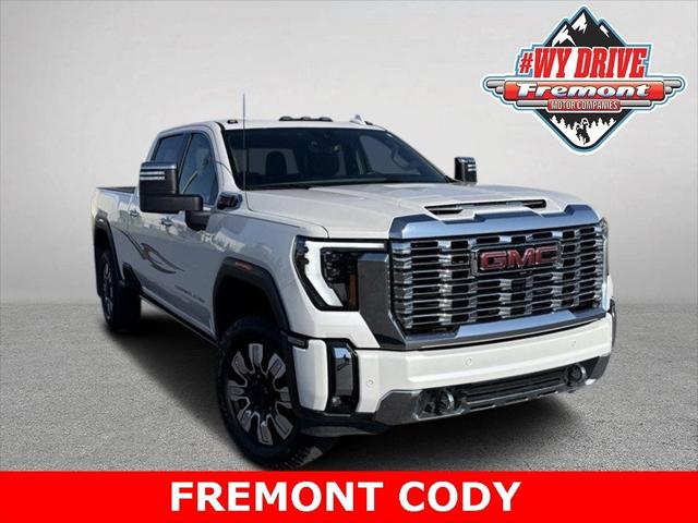 2024 GMC Sierra 2500HD 4WD Crew Cab Standard Bed Denali