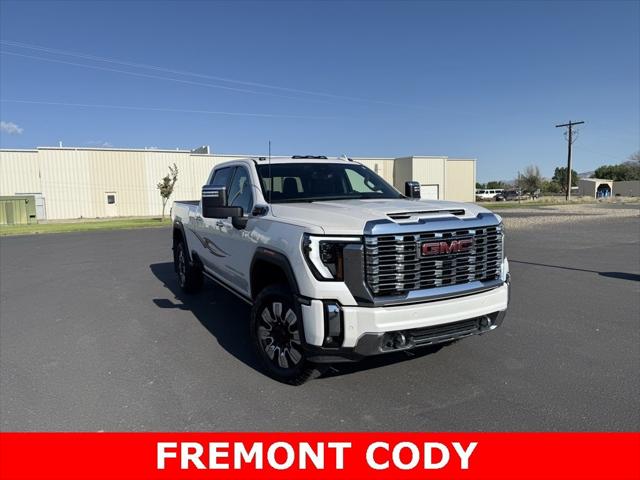 2024 GMC Sierra 2500HD 4WD Crew Cab Standard Bed Denali