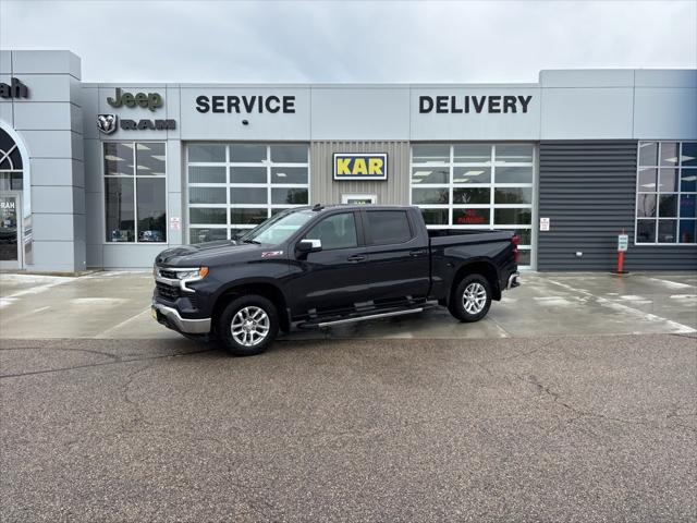 2022 Chevrolet Silverado 1500 4WD Crew Cab Standard Bed LT