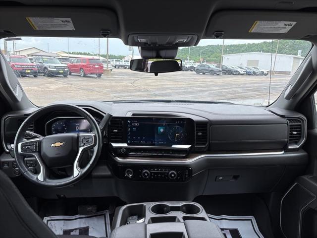 2022 Chevrolet Silverado 1500 4WD Crew Cab Standard Bed LT