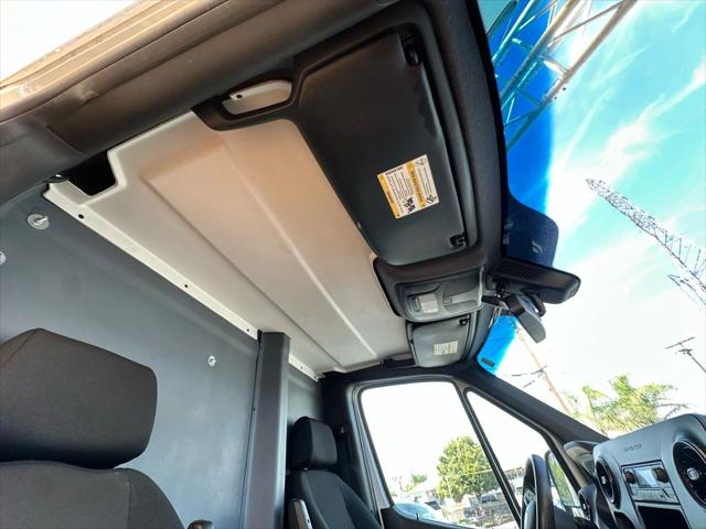 2019 Freightliner Sprinter High Roof w/144  WB Van 3D