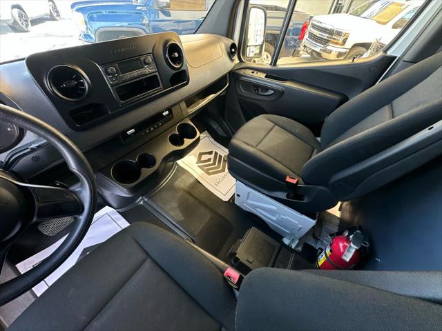 2019 Freightliner Sprinter High Roof w/144  WB Van 3D