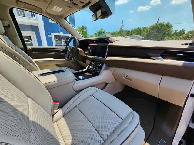2023 GMC Yukon XL 4WD Denali
