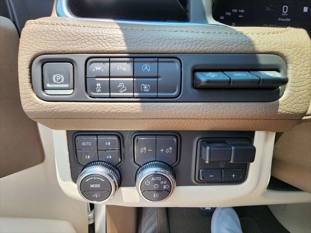 2023 GMC Yukon XL 4WD Denali