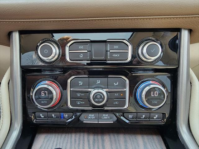 2023 GMC Yukon XL 4WD Denali