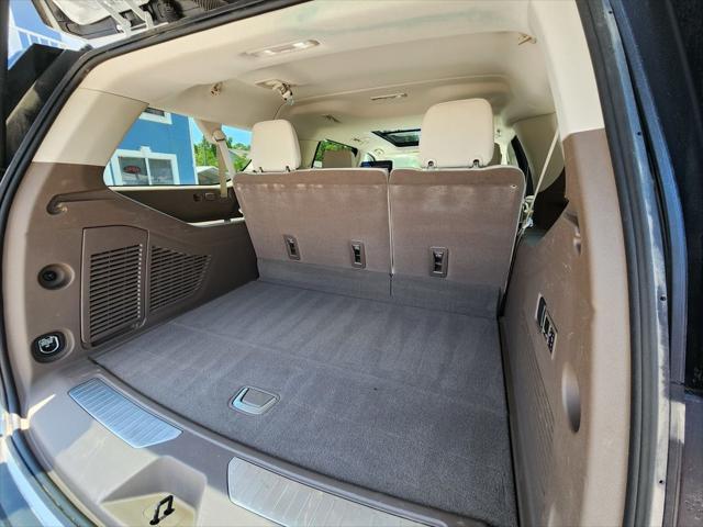 2023 GMC Yukon XL 4WD Denali