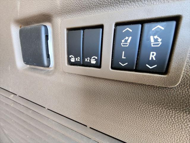 2023 GMC Yukon XL 4WD Denali