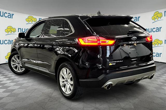 2022 Ford Edge Titanium