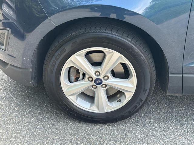 2017 Ford Edge SE