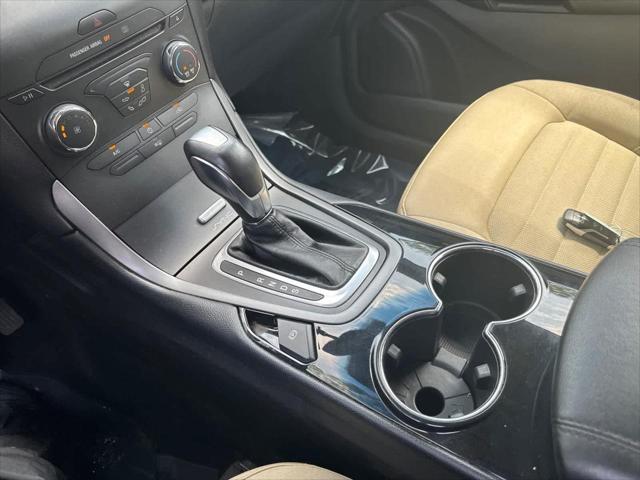 2017 Ford Edge SE