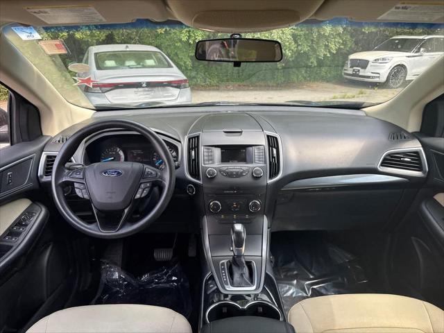 2017 Ford Edge SE