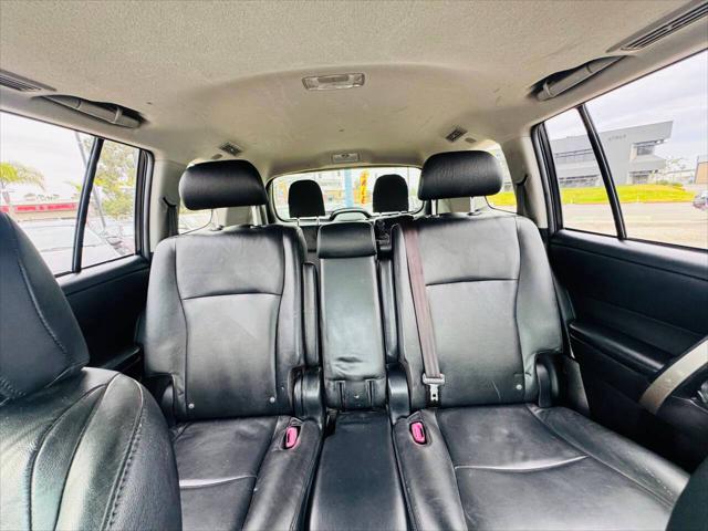 2013 Toyota Highlander Hybrid Base V6