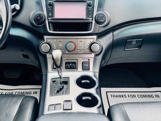 2013 Toyota Highlander Hybrid Base V6