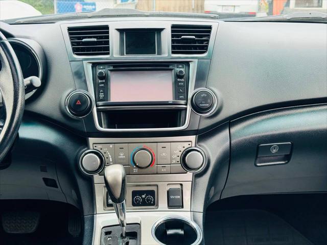 2013 Toyota Highlander Hybrid Base V6
