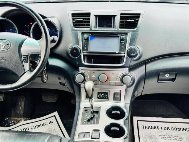 2013 Toyota Highlander Hybrid Base V6