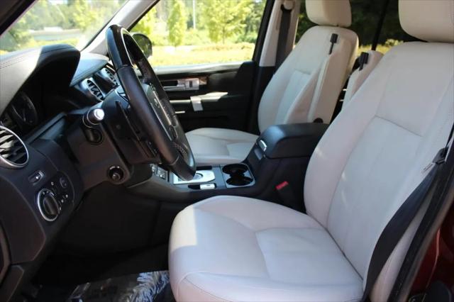 2015 Land Rover LR4 LUX