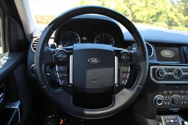 2015 Land Rover LR4 LUX