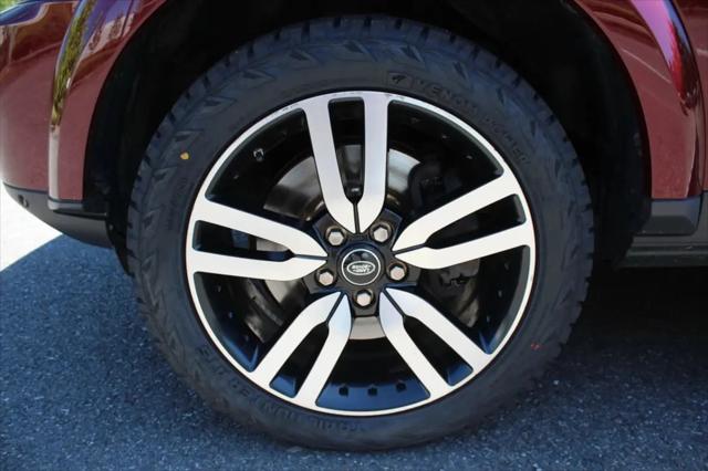 2015 Land Rover LR4 LUX