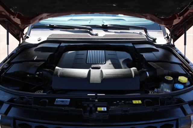 2015 Land Rover LR4 LUX