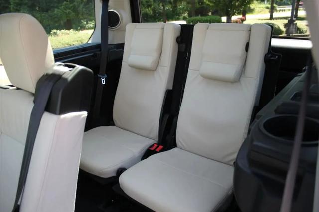 2015 Land Rover LR4 LUX
