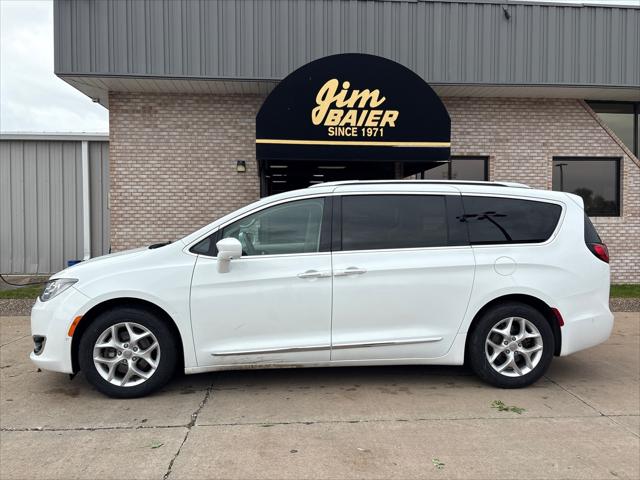 2020 Chrysler Pacifica Touring L Plus