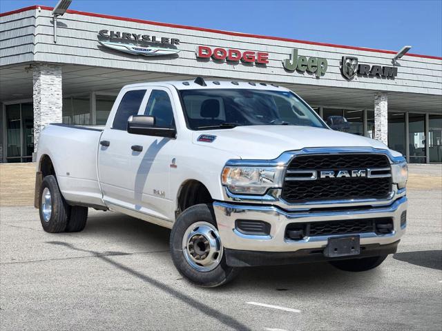 2020 RAM 3500 Tradesman Crew Cab 4x4 8 Box