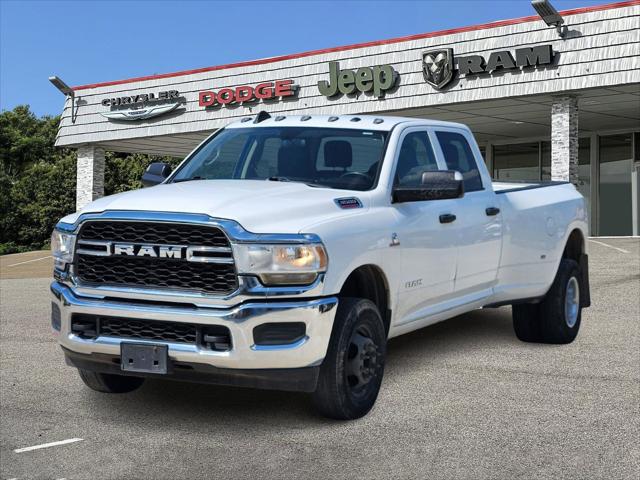 2020 RAM 3500 Tradesman Crew Cab 4x4 8 Box