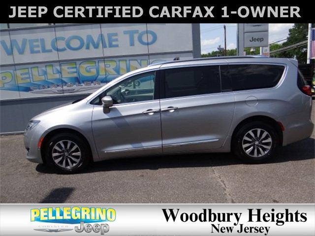 2020 Chrysler Pacifica Touring L Plus
