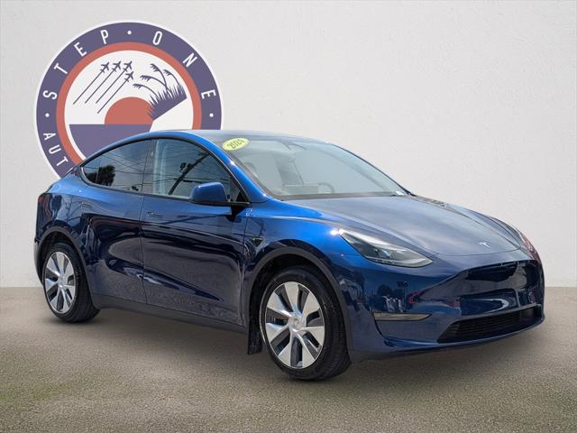 2024 Tesla Model Y Long Range Dual Motor All-Wheel Drive