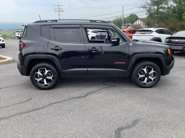 2022 Jeep Renegade Trailhawk 4x4