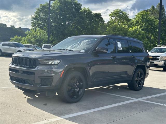 2022 Jeep Grand Cherokee L Altitude 4x4