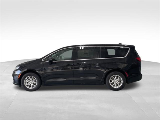 2025 Chrysler Pacifica PACIFICA SELECT