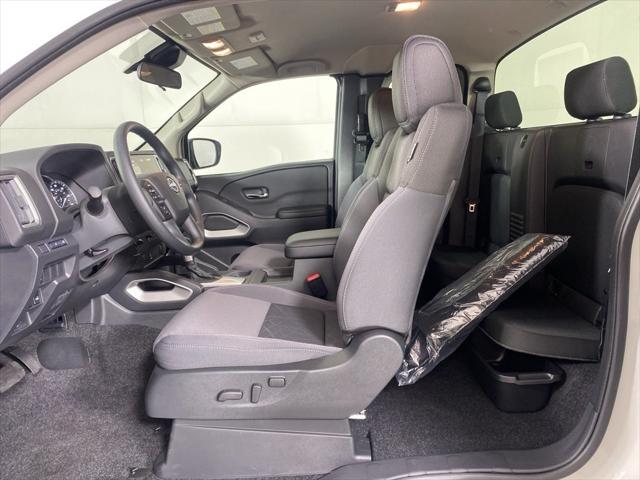 2025 Nissan Frontier King Cab SV 4x4