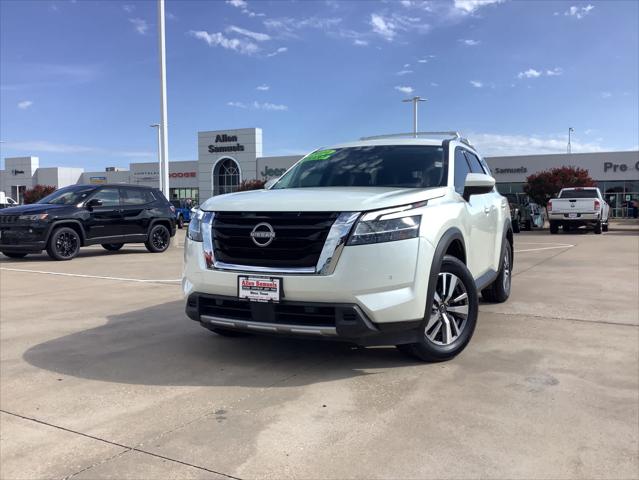 2024 Nissan Pathfinder SL FWD