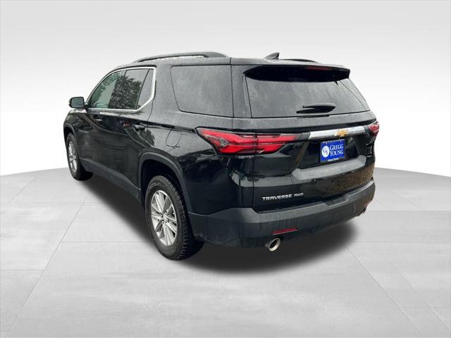 2022 Chevrolet Traverse AWD LT Cloth