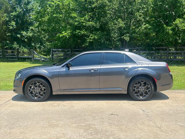 2022 Chrysler 300 Touring AWD