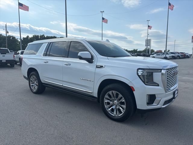 2022 GMC Yukon XL 4WD Denali