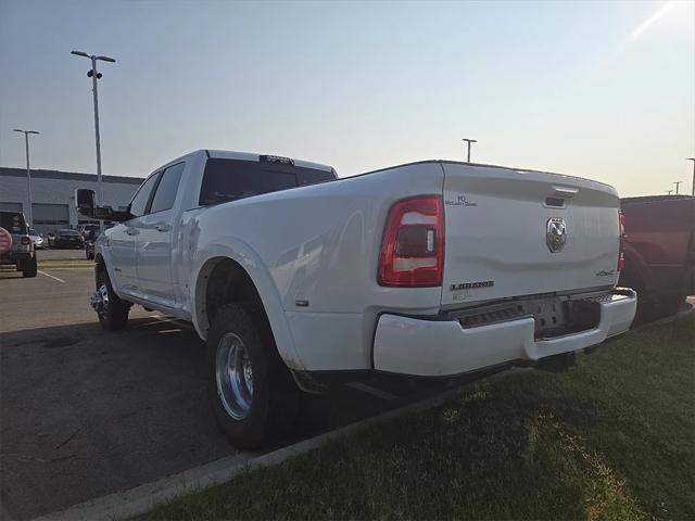 2021 RAM 3500 Laramie Crew Cab 4x4 8 Box