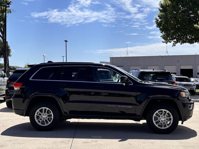 2018 Jeep Grand Cherokee Laredo 4x2