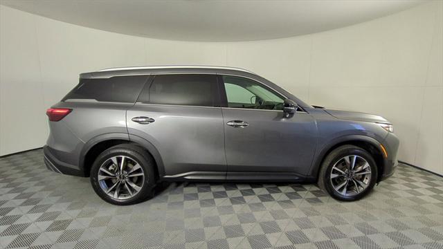 2022 INFINITI QX60 LUXE AWD