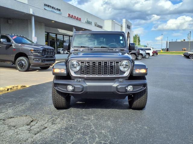 2025 Jeep Gladiator GLADIATOR NIGHTHAWK 4X4