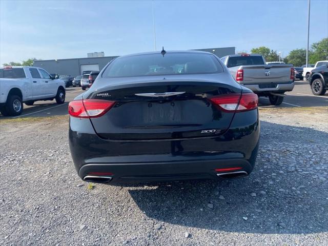 2016 Chrysler 200 S