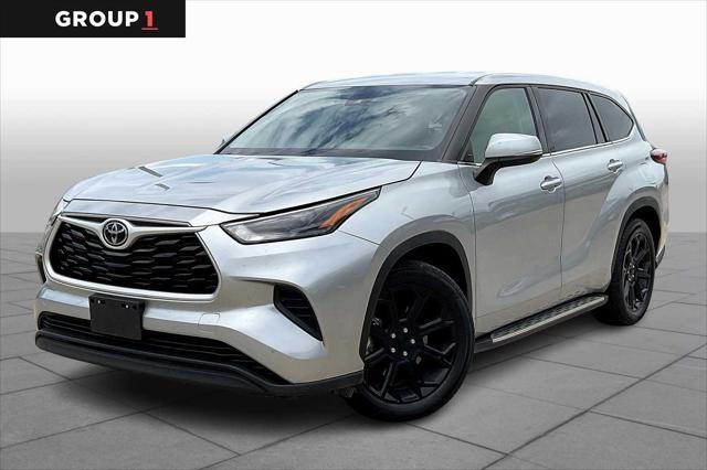 2022 Toyota Highlander L