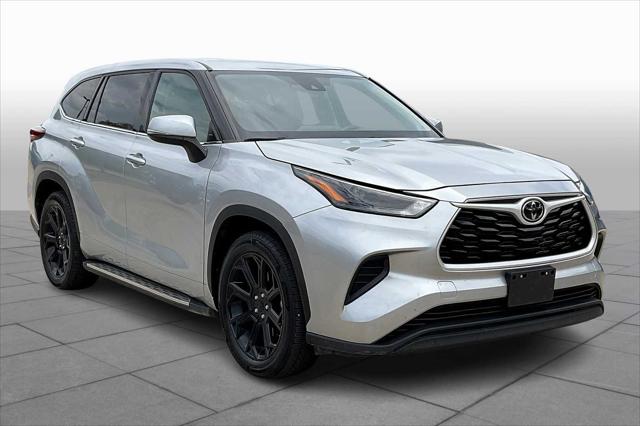 2022 Toyota Highlander L